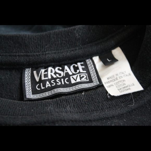 ๐ช๐ป ๐ฎ๐น Versace Classic V2 Vintage Pullover Black Logo Sweatshirt 1990s - Picture 4 of 14